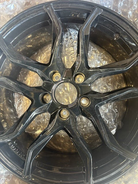 POLARIS FRONT SLINGSHOT RIM 1525341-067